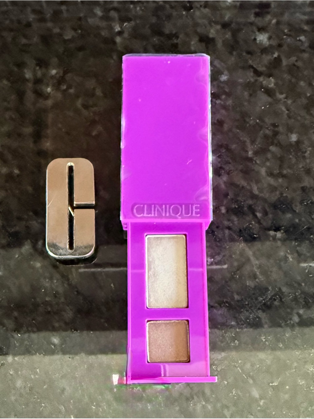 A Natural Beauty with Cliniques “All About Shadow Duo”- Eye Makeup - NEW! 💚💜